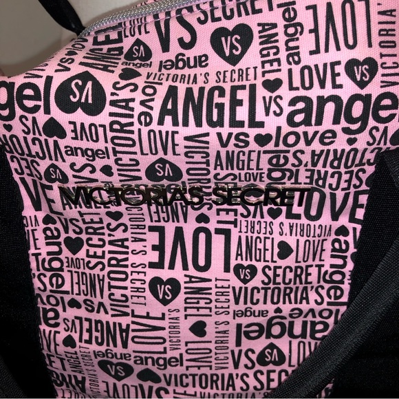 Victoria’s Secret ladies overnight bag - Picture 3 of 6